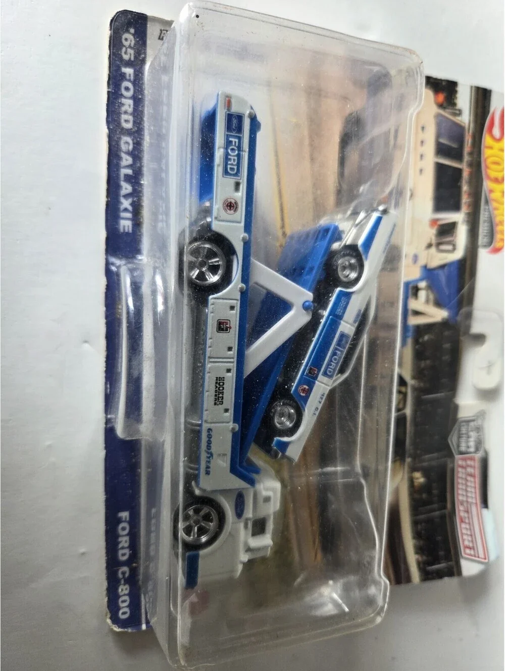 Hot Wheels Ford C-800 Tow Truck 1966 Galaxie Team Transport Diecast Set Lot A22